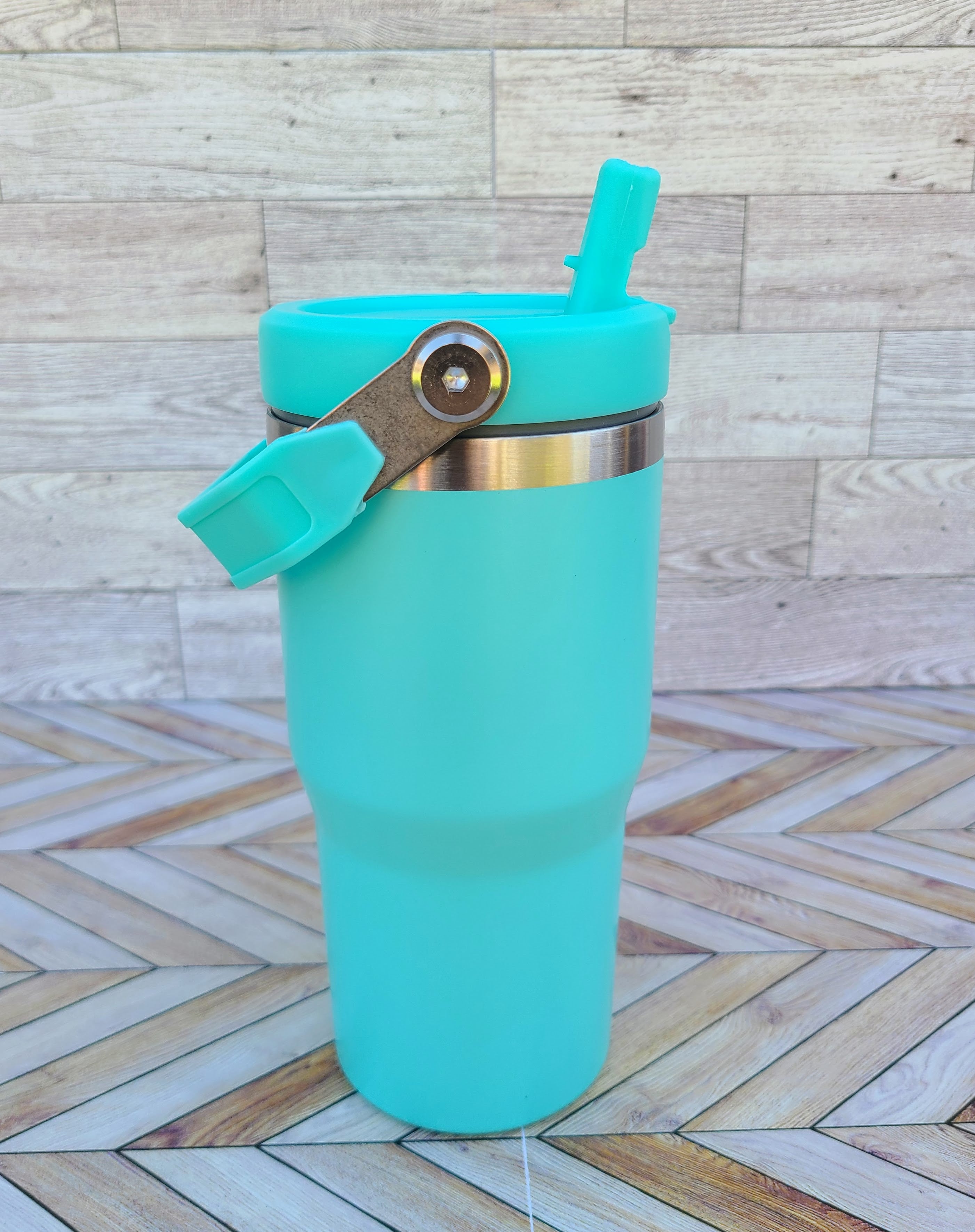 20oz Silver Coated Flip Straw Tumbler